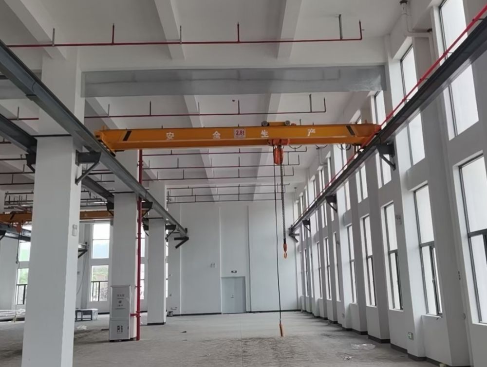 LH電動(dòng)雙梁橋式起重機(jī)、LH型天車(chē)、吊機(jī)、行吊