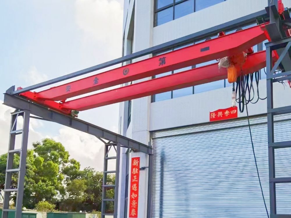 起重機(jī)廠家制造、LH型電動(dòng)葫蘆雙梁橋式起重機(jī)