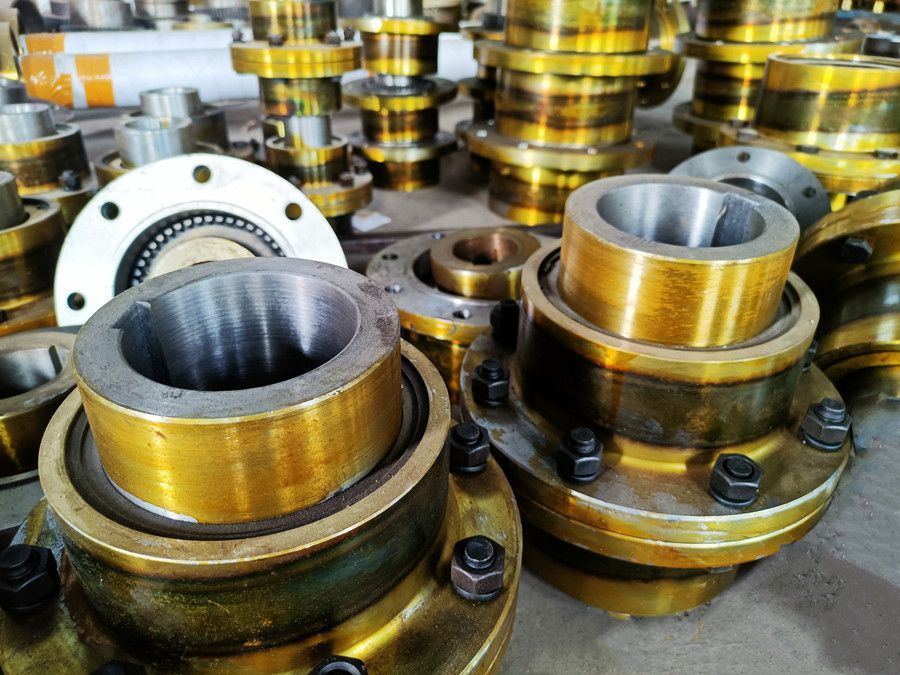 河南起重配件生產(chǎn)廠(chǎng)家、雙梁橋門(mén)式起重機(jī)聯(lián)軸器系列產(chǎn)品