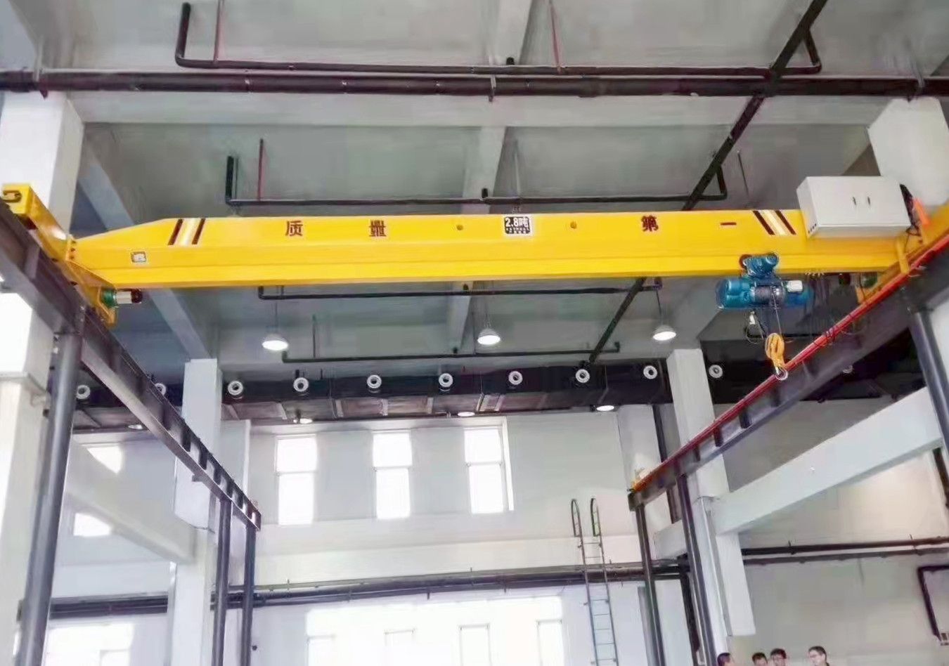 太原橋式起重機(jī)、LD電動(dòng)變頻單梁起重機(jī)