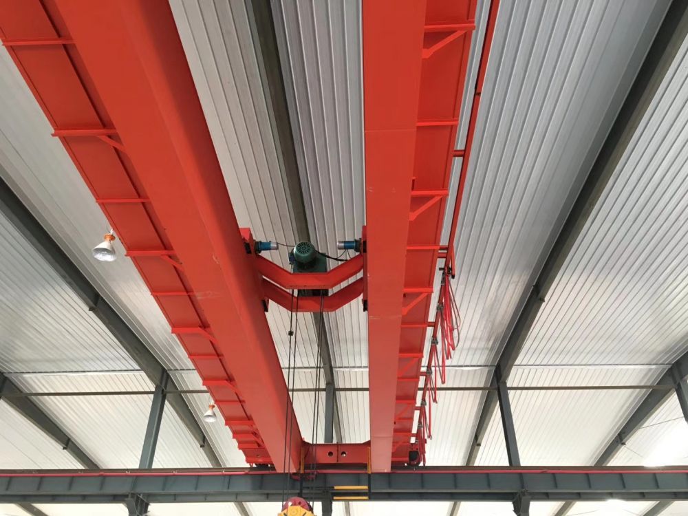 LH電動葫蘆橋式起重機、葫蘆雙梁天車、行車、吊機