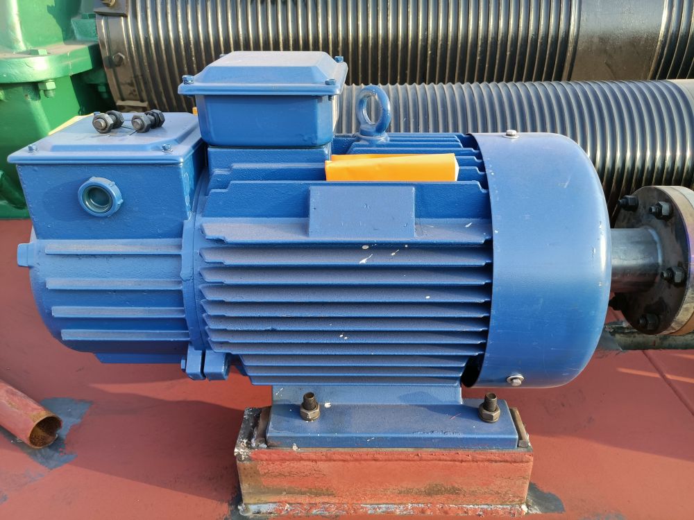 YZR系列起重電機(jī)、起重馬達(dá)、無(wú)錫新大力電動(dòng)機(jī)