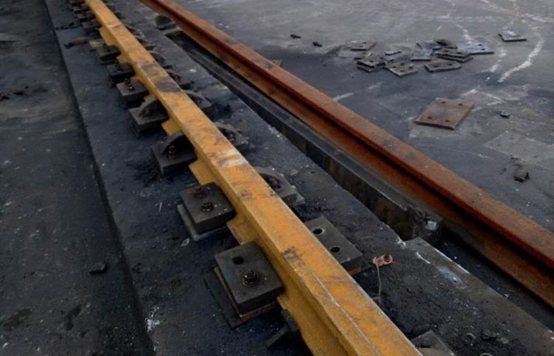 起重機(jī)軌道該如何選擇、檢查及安裝？