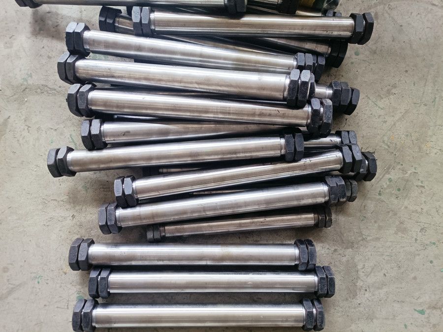 河南電動葫蘆配件批發(fā)、鋼絲繩電動葫蘆跑車穿釘批發(fā)