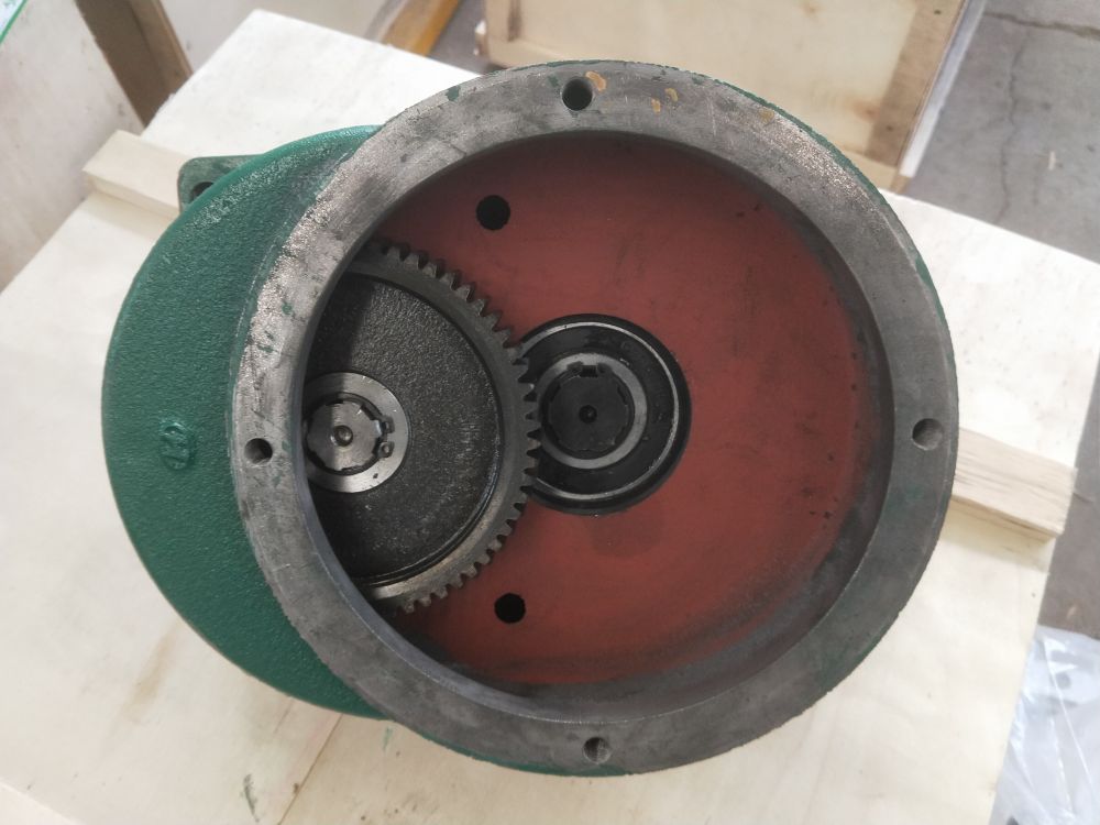 LD型變速箱、LD大車運(yùn)行變速器、減速器廠家批發(fā)、安裝維修