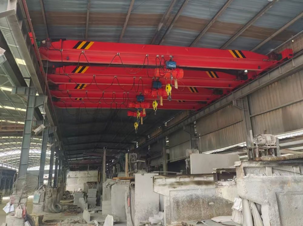 LDA型電動單梁起重機(jī)、河南行車廠家報價