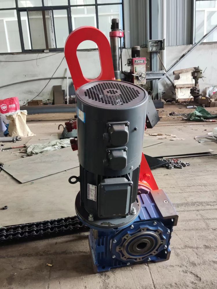 翻轉(zhuǎn)吊具       翻轉(zhuǎn)機頭