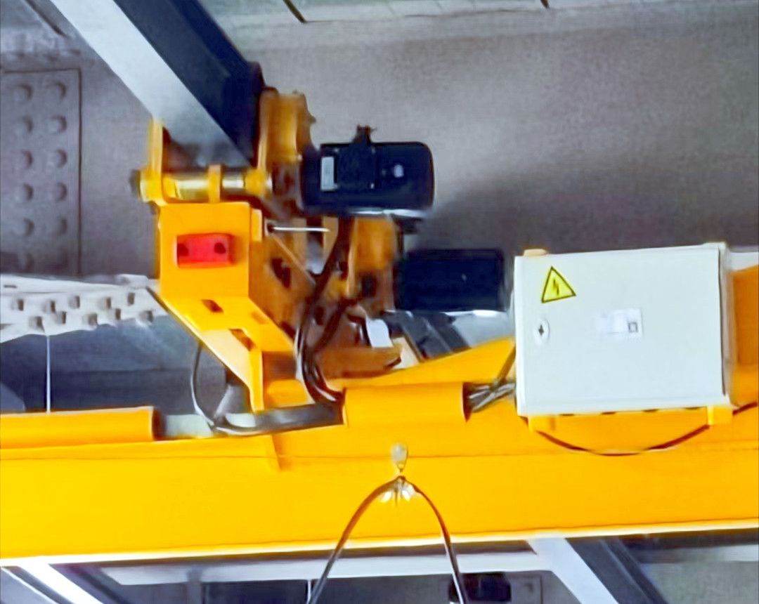 新鄉(xiāng)起重機(jī)端梁、大車行走機(jī)構(gòu)車輪組批發(fā)配套