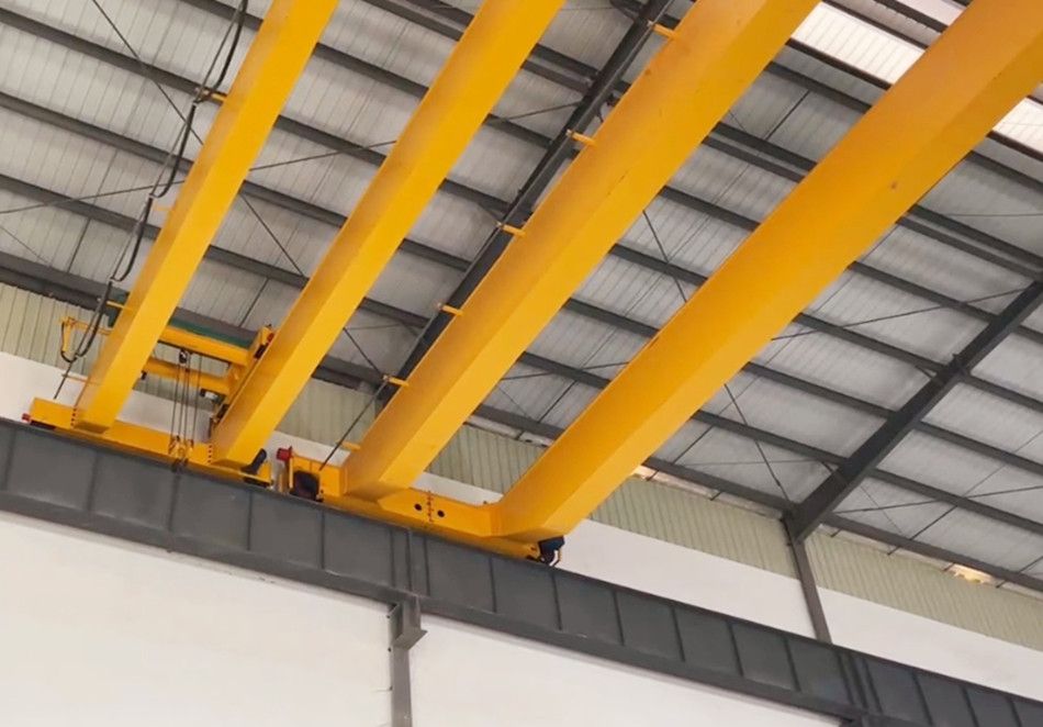 鶴壁起重機(jī)廠家銷售，LH型電動(dòng)葫蘆雙梁橋式起重機(jī)