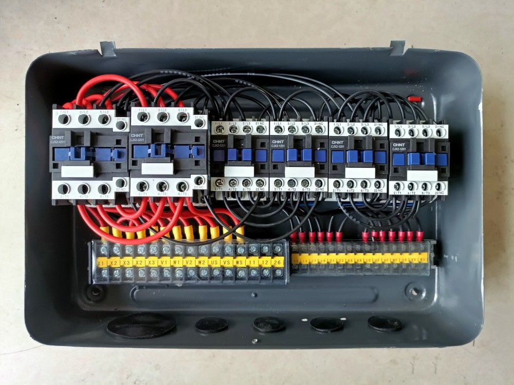 電動葫蘆控制電器箱、葫蘆電控箱、CD/MD/HC型電氣控制箱
