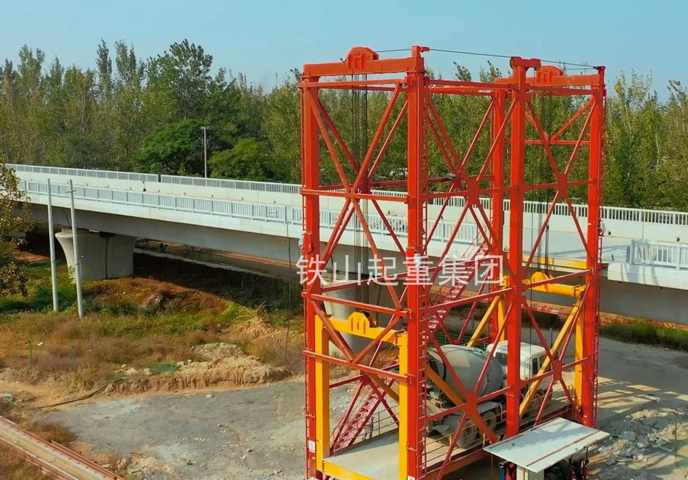 山東提梁機(jī)、鐵山架橋機(jī)-山東東營起重機(jī)廠家銷售
