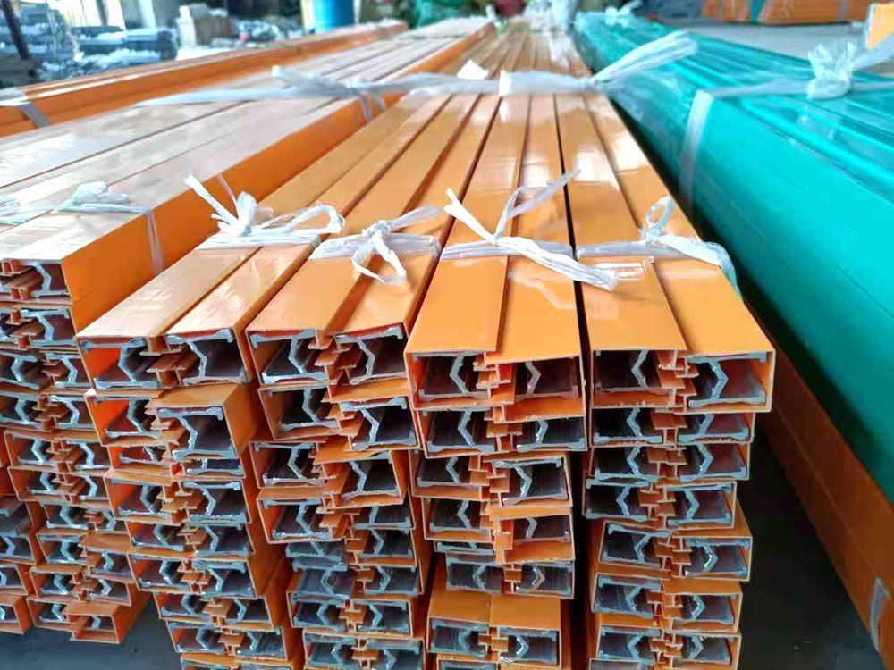 單極鋁滑觸線、H型鋁滑觸線、滑導(dǎo)線廠家批發(fā)零售、供電改造