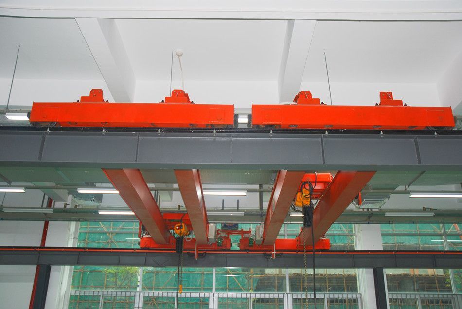 廣州天車、吊機(jī)、LH型電動(dòng)葫蘆雙梁橋式起重機(jī)