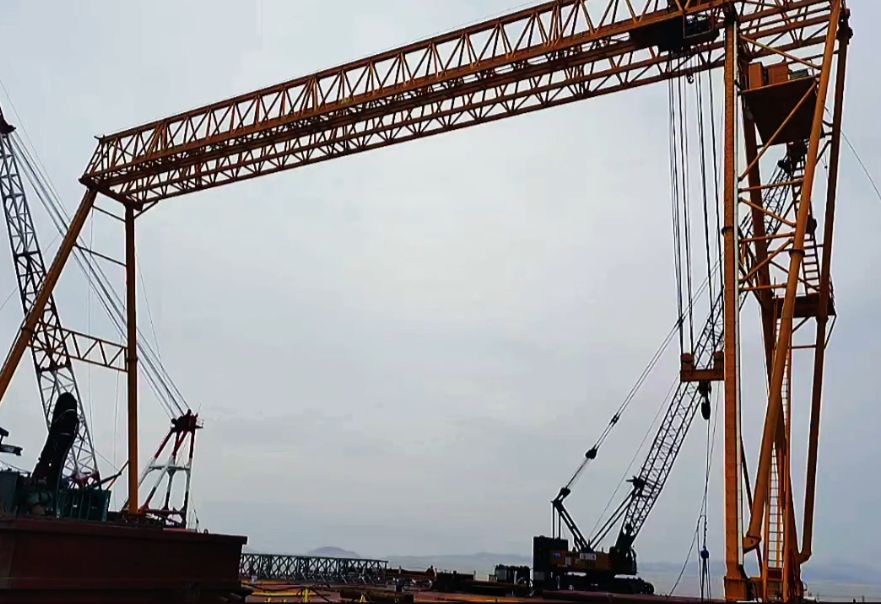 MG桁架雙梁門(mén)式起重機(jī)、提梁機(jī)、路橋門(mén)機(jī)廠家、產(chǎn)地、價(jià)格報(bào)價(jià)