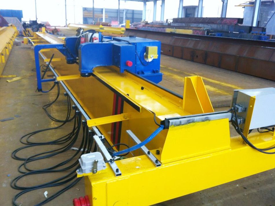 青島起重機(jī)，LDP型低凈空電動(dòng)單梁起重機(jī)