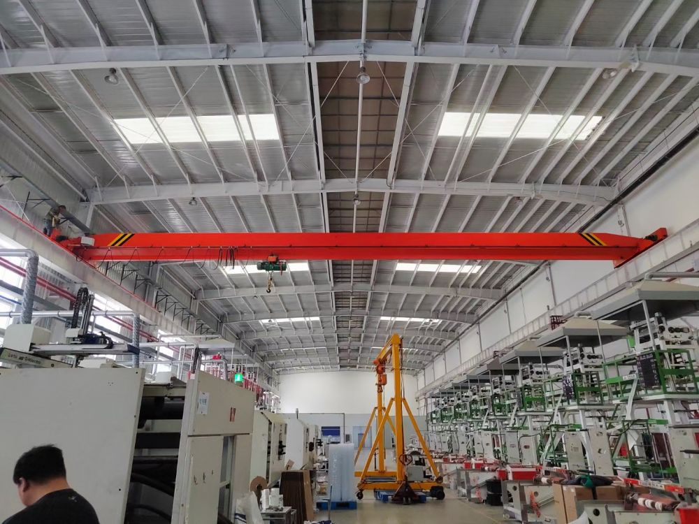 電動(dòng)橋式行車、LDA型電動(dòng)單梁起重機(jī)性能、價(jià)格