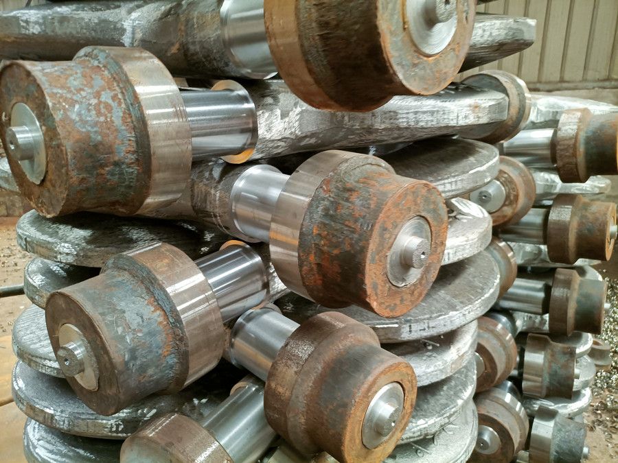 河南起重吊鉤大連經(jīng)銷、半封閉、全封閉雙梁吊鉤組配套批發(fā)