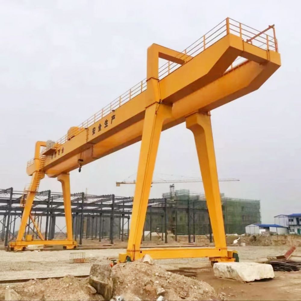 新疆龍門吊、烏魯木齊雙梁門式起重機(jī)廠家、新起起重機(jī)