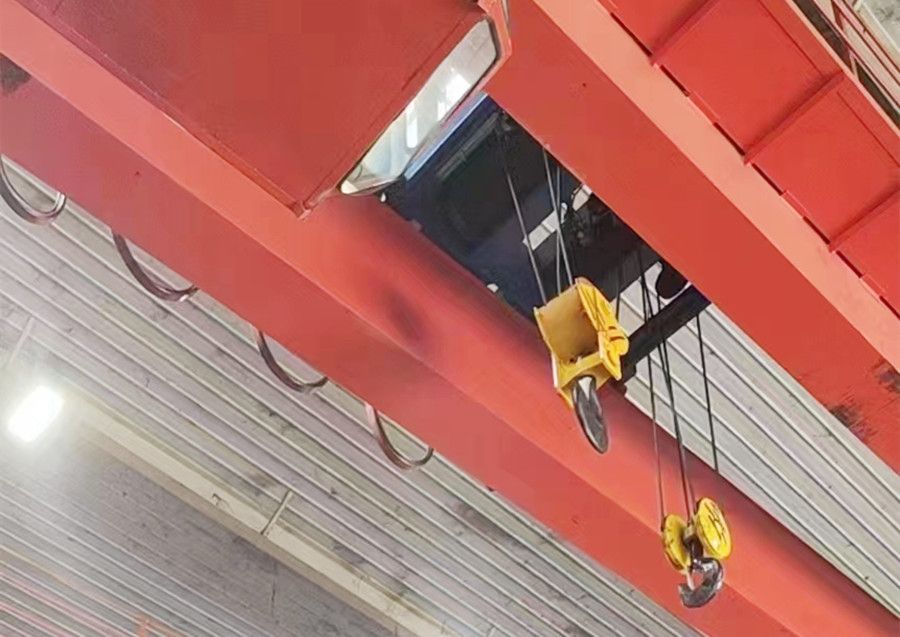 泰安起重機、LH型32/10t電動葫蘆雙梁橋式起重機廠家圖片