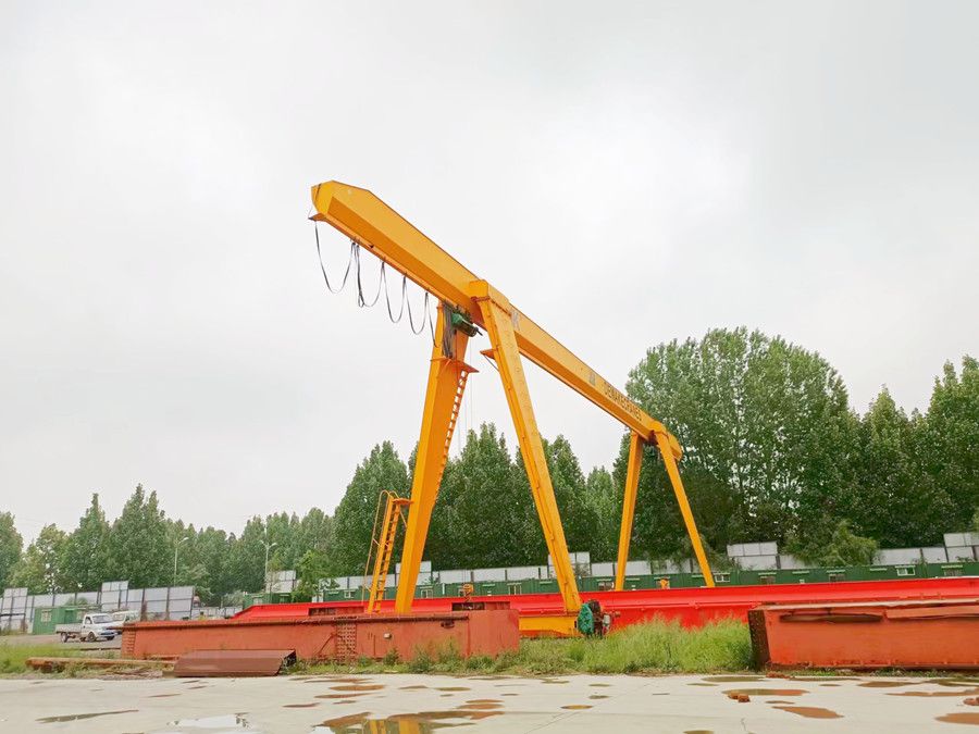 北京龍門吊、河南門式起重機(jī)廠家銷售MHE型門式起重機(jī)
