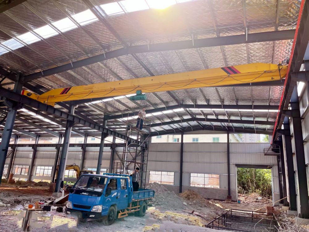 電動(dòng)單梁起重機(jī)、天車、吊機(jī)、行吊廠家銷售、安裝維修-礦山起重機(jī)