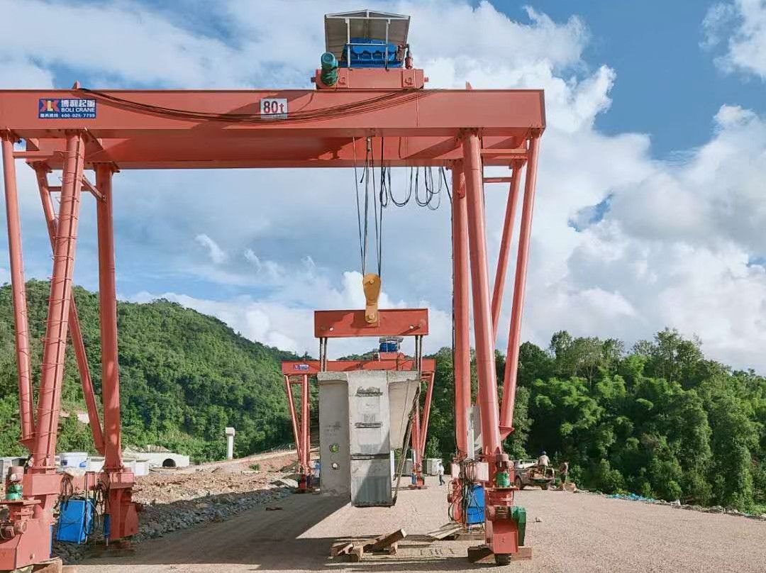 湖南常德龍門吊、軌道提梁機、輪胎式提梁機門式起重機廠家服務(wù)