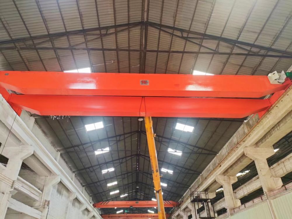 LH型電動(dòng)葫蘆雙梁起重機(jī)、葫蘆雙吊機(jī)、天車