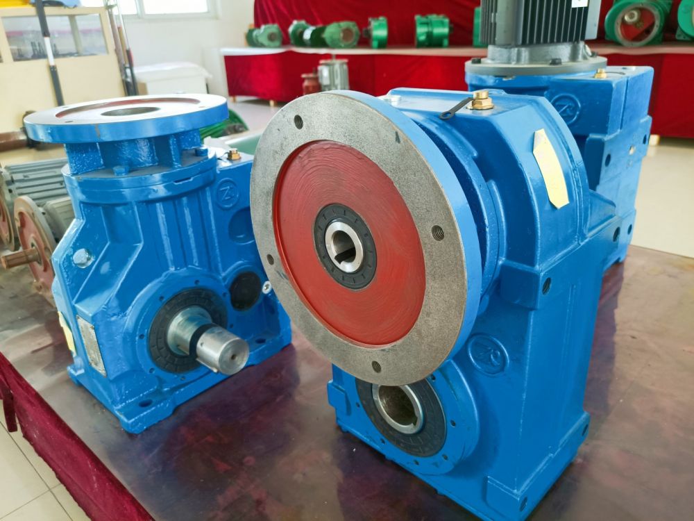 減速機(jī)廠家品牌、減速機(jī)型號(hào)規(guī)格、技術(shù)參數(shù)、減速機(jī)維修更換保養(yǎng)