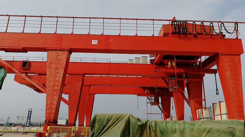 地鐵出渣機 (2).jpg