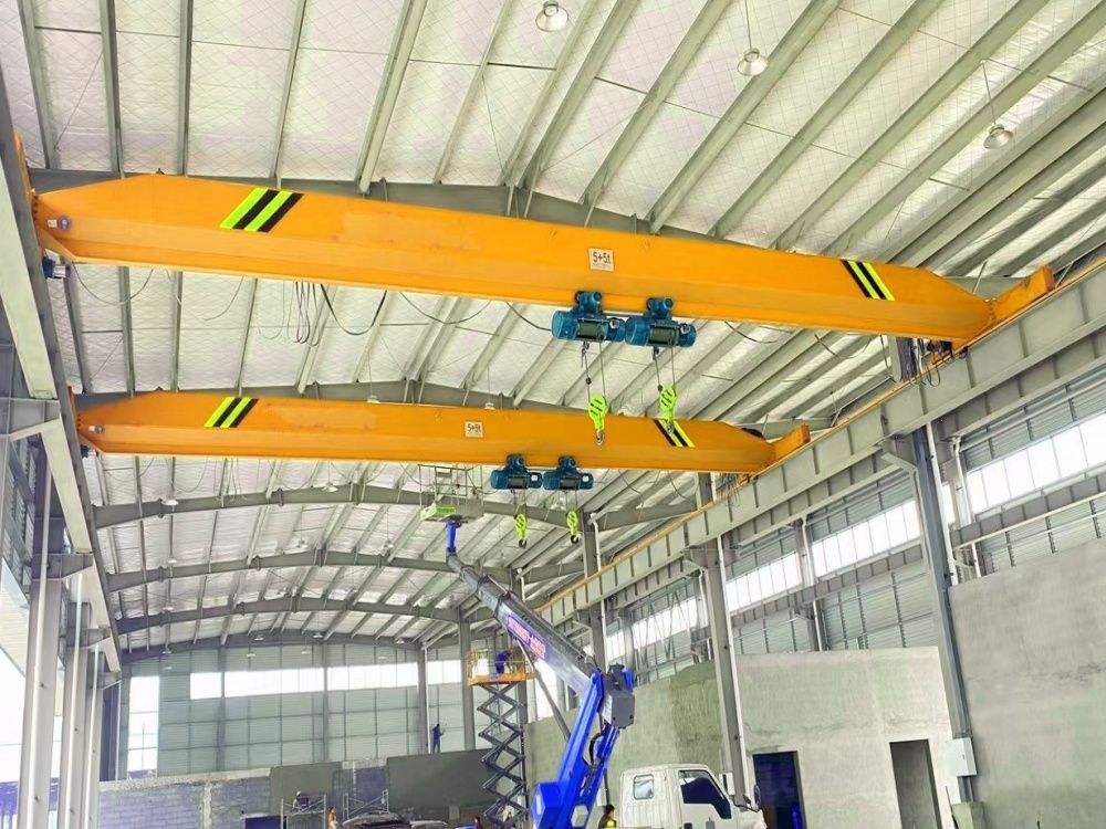 陜西雙吊鉤起重機、LDE型雙吊鉤電動單梁起重機