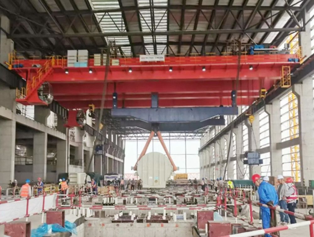 湖北起重機(jī)。十堰電動雙梁橋式起重機(jī)廠家銷售服務(wù)