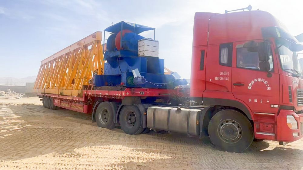 云南架橋機(jī)出租租賃廠(chǎng)家服務(wù)、公路鐵路高鐵架橋機(jī)搬遷移裝、改造維修