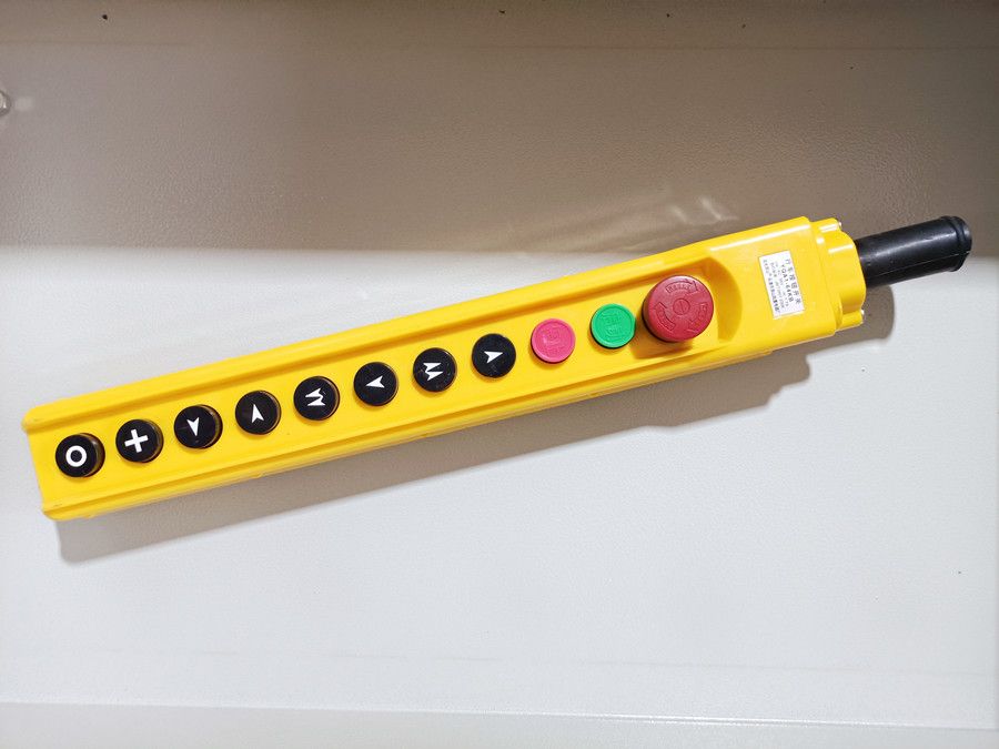 起重機(jī)、電動(dòng)葫蘆控制按鈕、手電門、操作手柄型號(hào)參數(shù)、批發(fā)價(jià)格