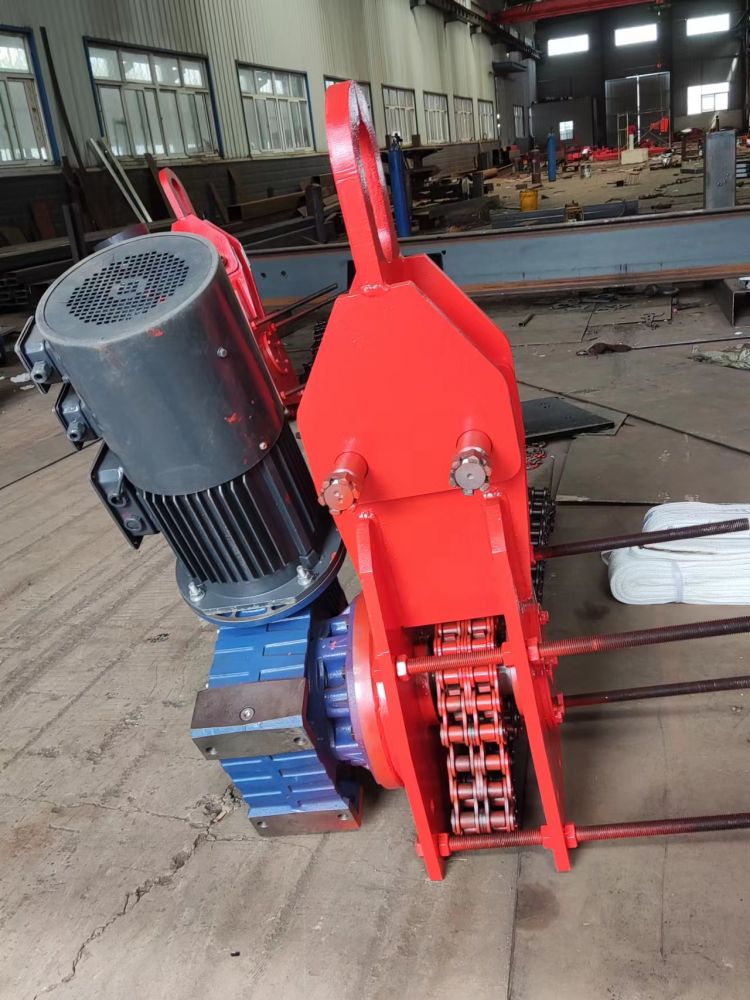 翻轉(zhuǎn)吊具       翻轉(zhuǎn)機頭