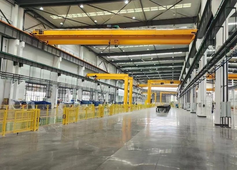 雙梁橋式起重機(jī)、雙梁天車、雙梁航車、東起起重