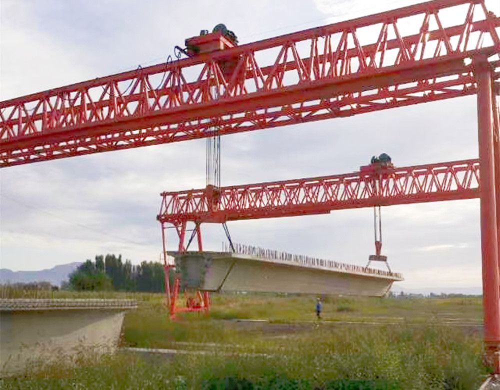 提梁機(jī)、工程龍門吊、路橋門機(jī)廠家銷售、安裝維修、租賃出租回收