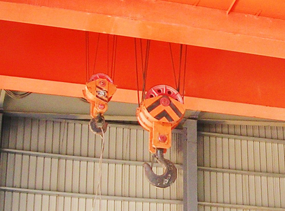 山東起重吊鉤吊具廠家批發(fā)零售、安裝維修