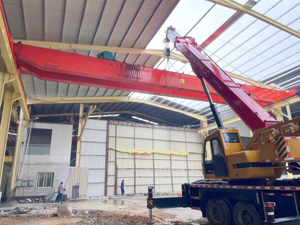 電動(dòng)雙梁橋式起重機(jī)、LH型電動(dòng)葫蘆雙梁橋式起重機(jī)