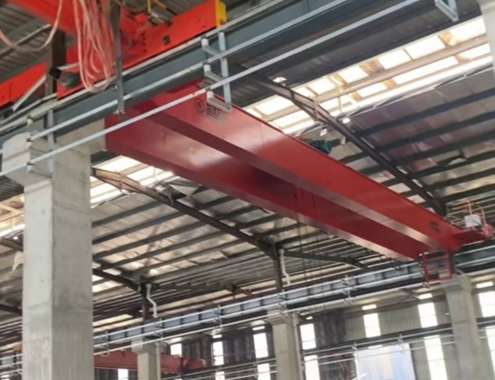 LH型電動葫蘆雙梁橋式起重機