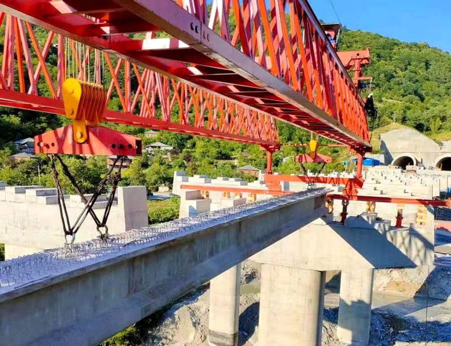 陜西延安架橋機、架橋機型號規(guī)格、生產(chǎn)廠家銷售