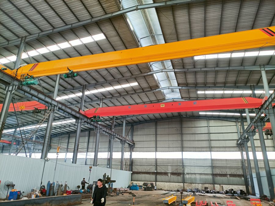 武漢橋式起重機(jī)、LD電動(dòng)單梁起重機(jī)廠家銷(xiāo)售