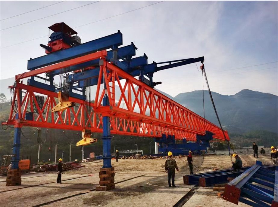 河南新鄉(xiāng)架橋機(jī)租賃、架橋機(jī)出租、出售、安裝、維修