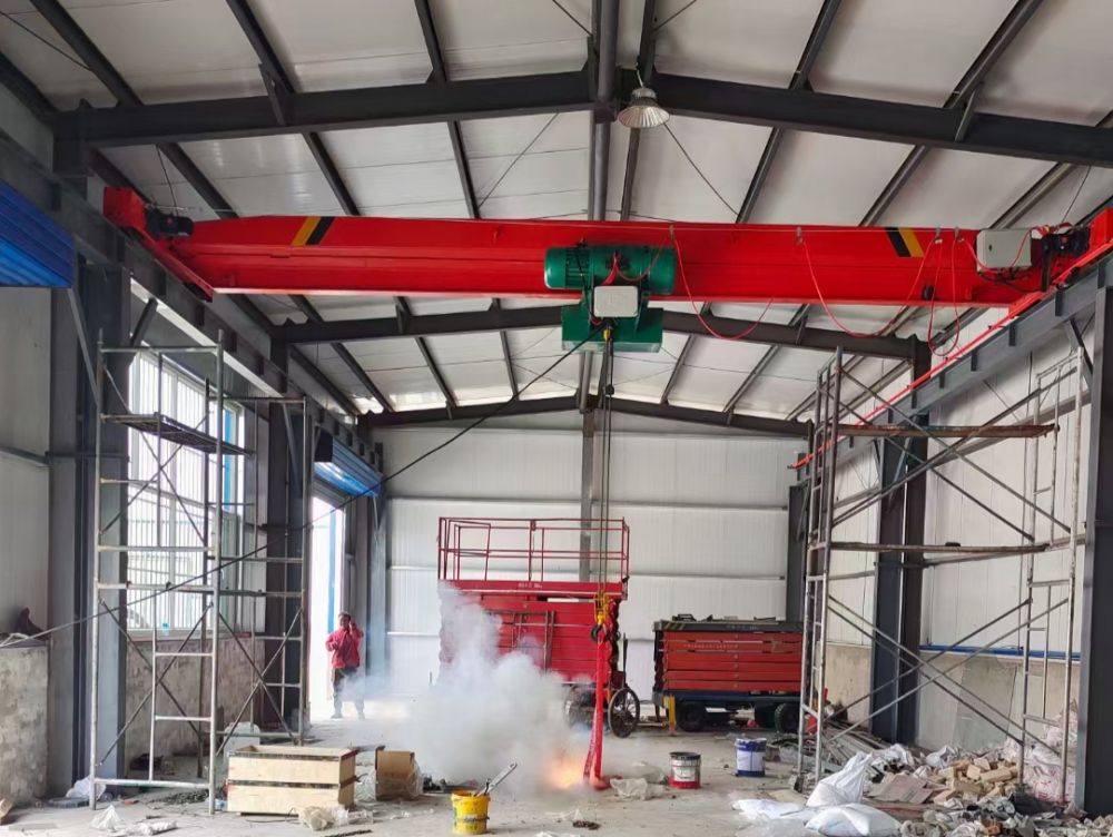 LD低凈空電動單梁起重機、低凈空天車、吊機