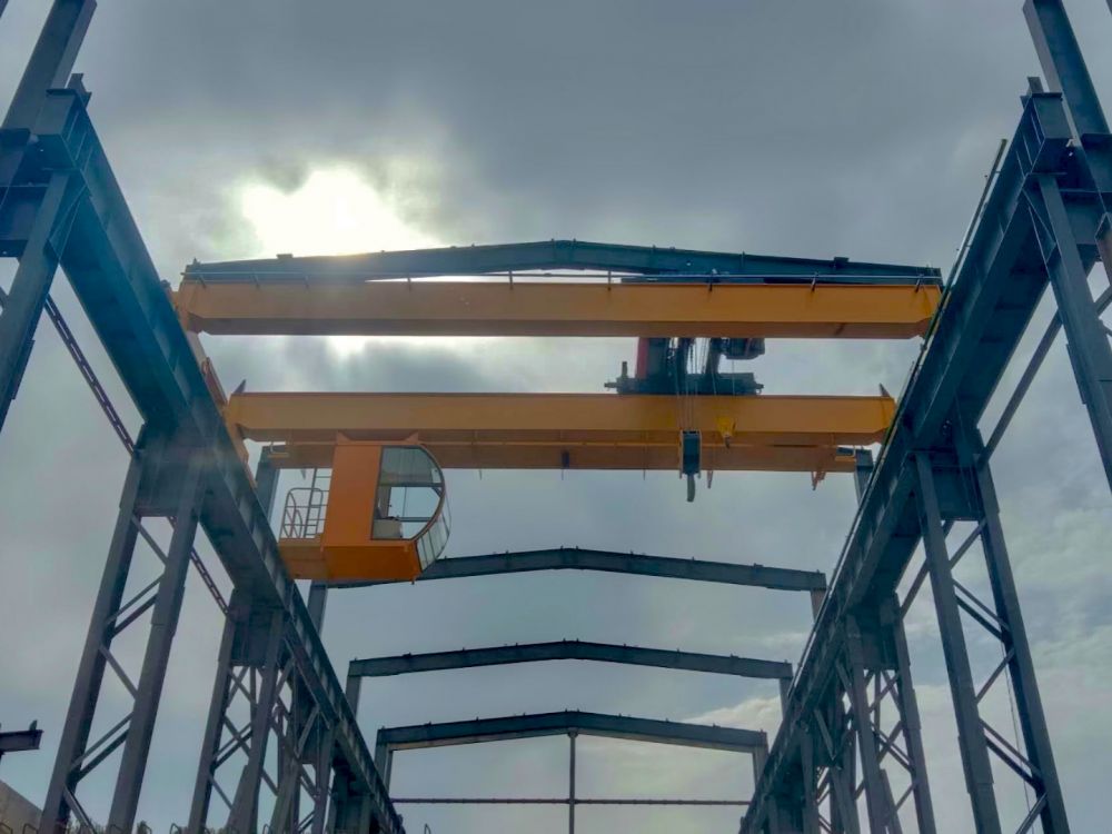 LH型電動(dòng)葫蘆雙梁橋式起重機(jī)