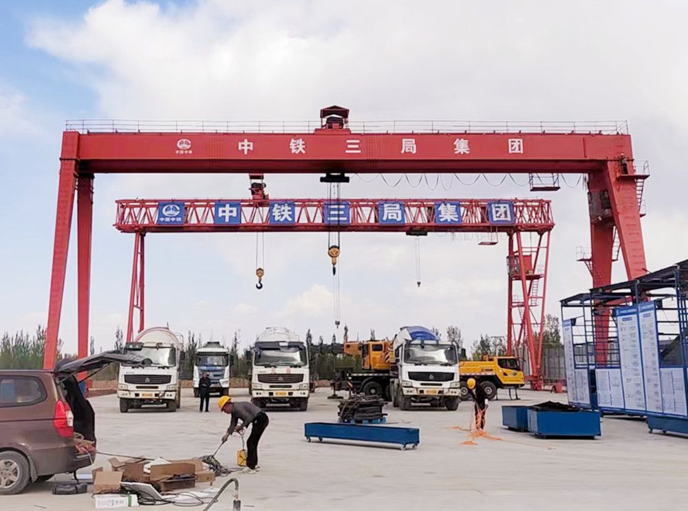 吉林遼源龍門吊型號、參數(shù)、電動雙梁門式起重機(jī)廠家銷售、安裝維修