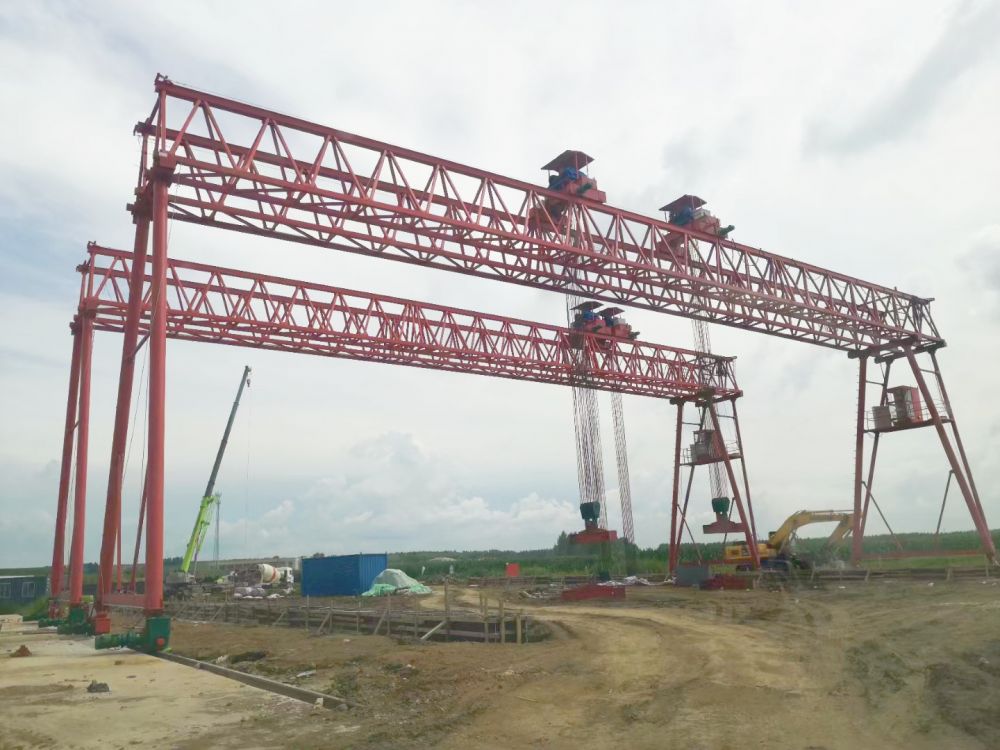 湖南工地起重機(jī)、湘潭龍門吊、提梁機(jī)、路橋門機(jī)廠家安裝維修