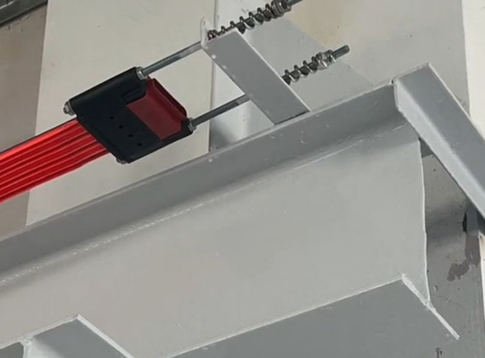 無接縫滑觸線、安全滑導(dǎo)線電軌、拉緊器廠家、價(jià)格
