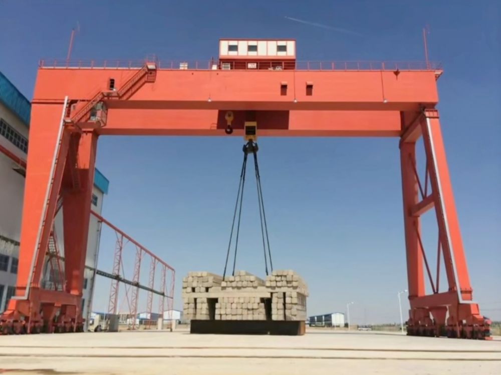 衛(wèi)華起重機、MG型雙梁門式起重機、龍門吊設(shè)計制造、安裝維修