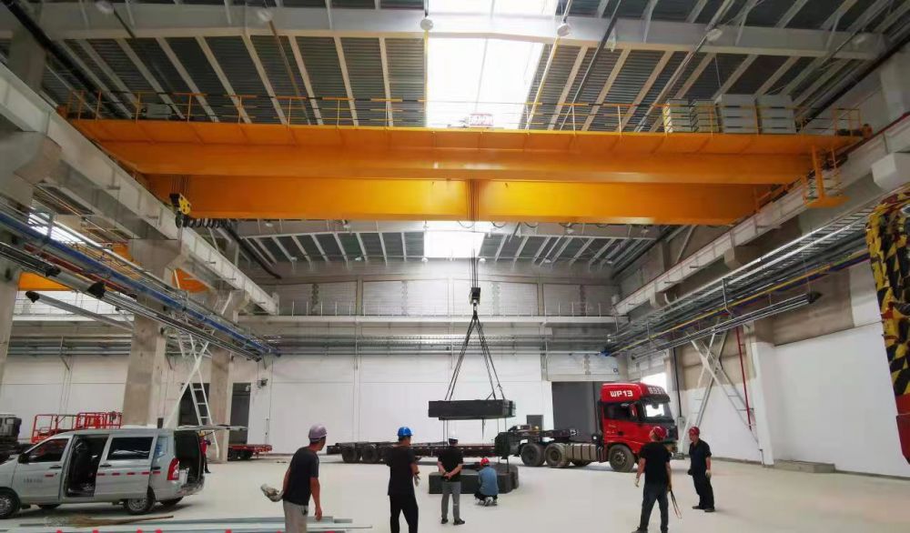 橋式行車、橋吊、QDXX新型雙梁橋式起重機(jī)