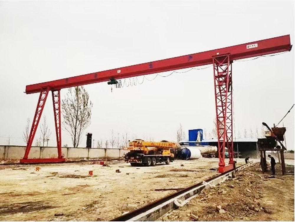 山東門式起重機(jī)、棗莊電動(dòng)單梁龍門吊廠家銷售安裝維修